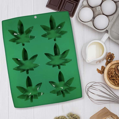 Pot Leaf Muffin and Cupcake Mold - Streamline