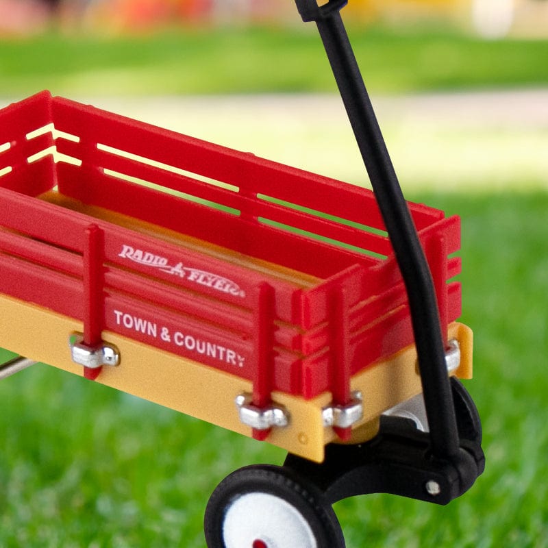 super Impulse - World's Smallest Radio Flyer Town & Country Wagon